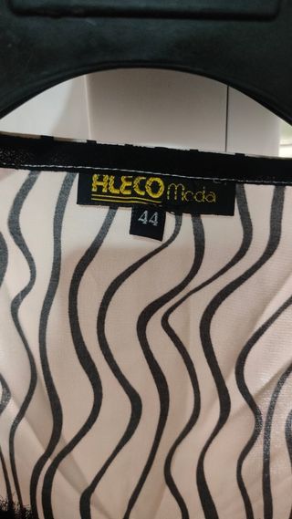 blusa blanca y negra raso