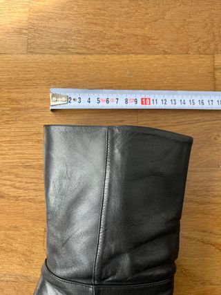 Botines piel negros. T37. Massimo DUtti