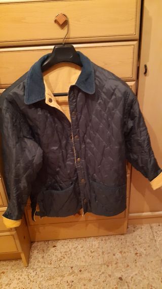 abrigo talla M. hombre azul marino