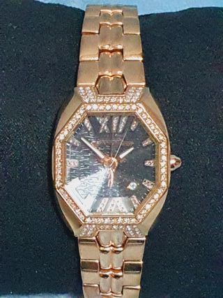 Orologio donna Chronotech CT 7940LS con cristalli