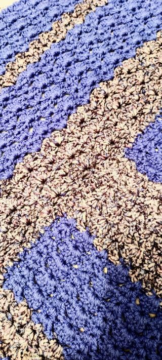 Manta de ganchillo, hecha a mano