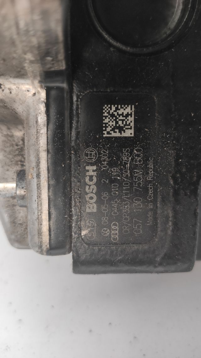 Bomba inyectora Audi 4.2 TDI