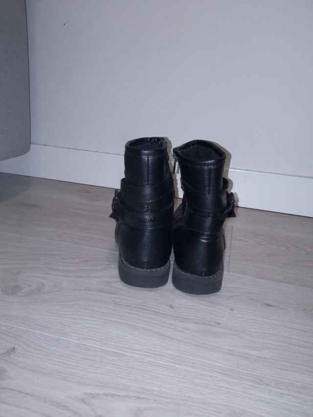 Botines negros talla 38