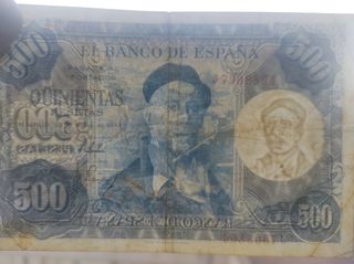 Colección de billetes antiguos de España.