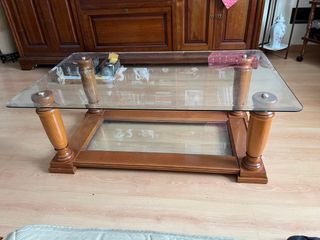 Dos mesas bajas comedor , madera y cristal