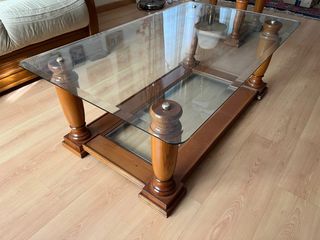 Dos mesas bajas comedor , madera y cristal