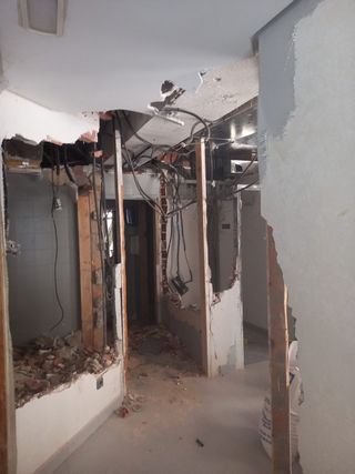 demolición, derribos y retirada de escombros