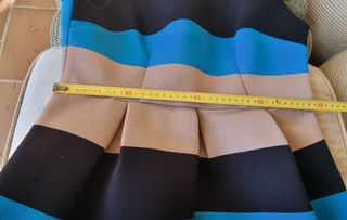 Vestido rayas evento Teria Yabar