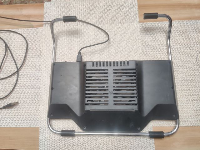 Base di raffreddamento per pc