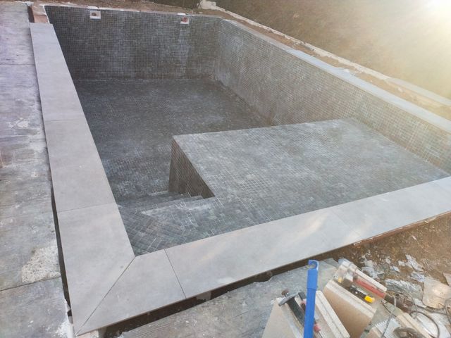 PISCINAS GRESITE DESCUENTO 15%📢📢📢