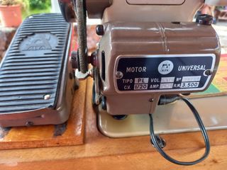 Máquina de coser ALFA