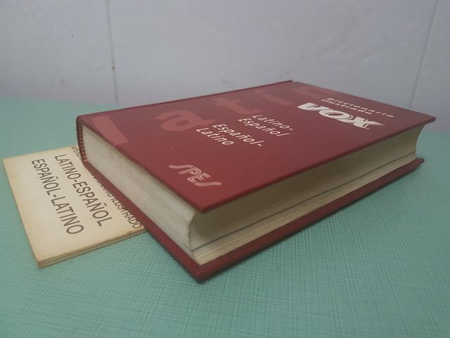 Diccionario Vox Español-Latino