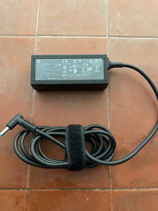 Ordenador HP con cable original NUEVO