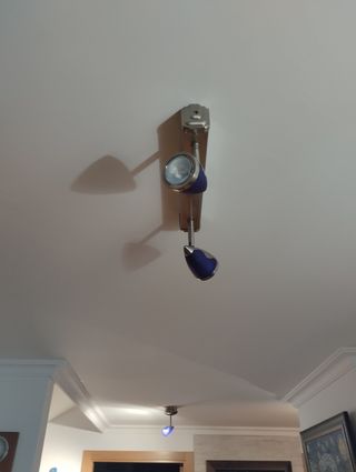 Lámparas. Apliques de techo o pared