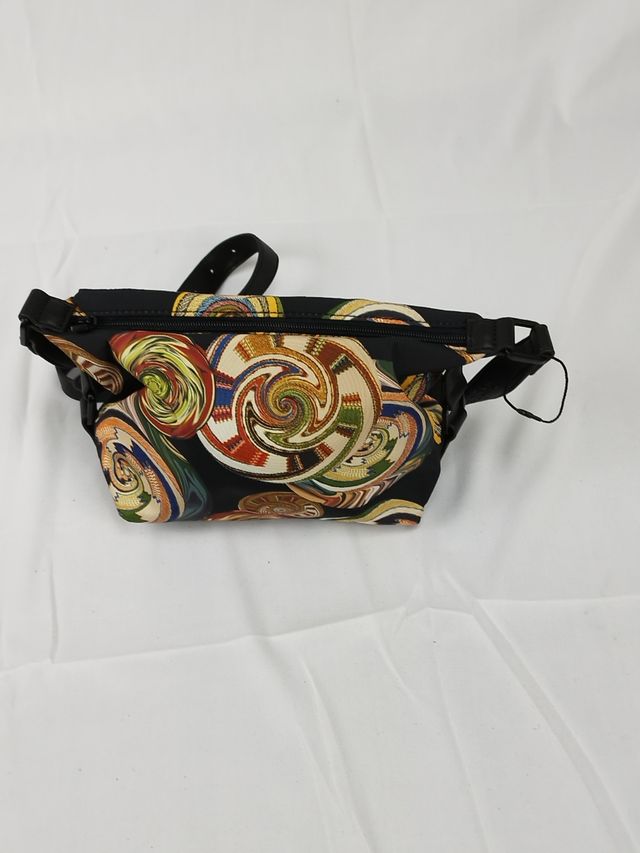 Bolso pequeño Desigual negro con dibuj