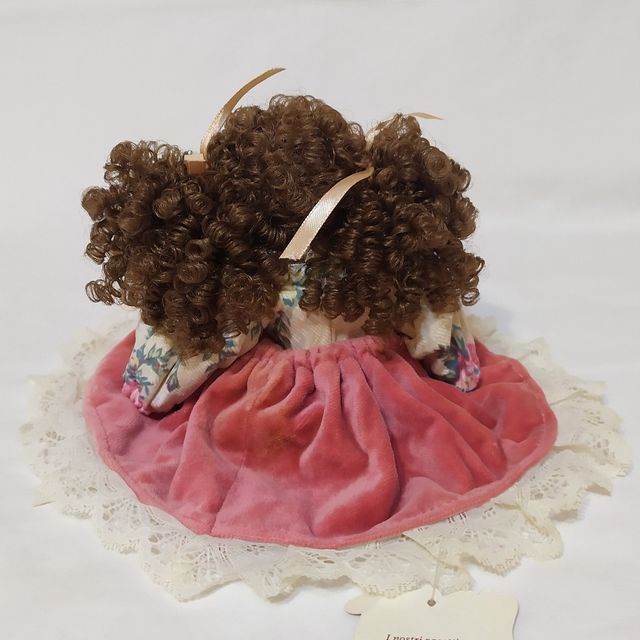Bambola porcellana Capodimonte
