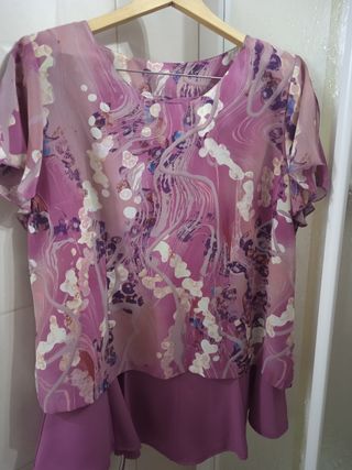 Traje de chaqueta y camisa talla grande