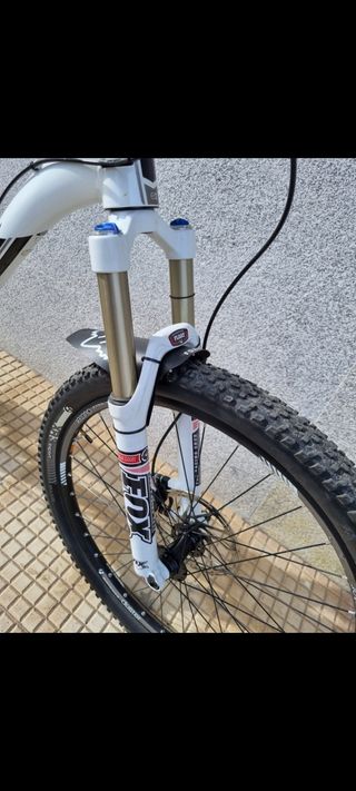 Bicicleta Trek Fuel EX7 talla M-L