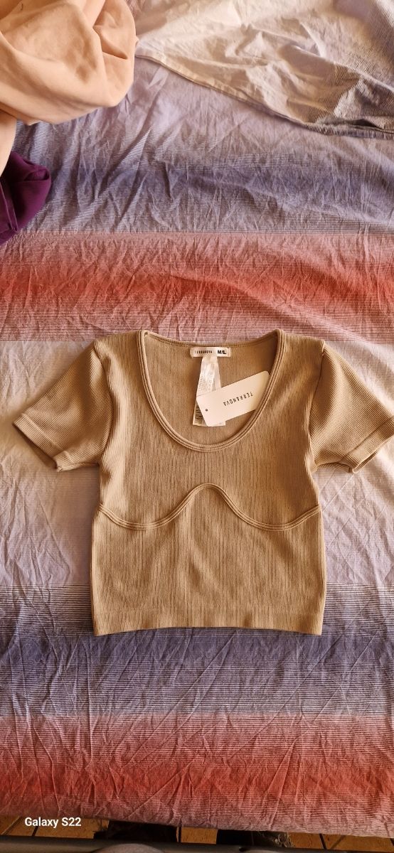 Maglietta pancia scoperta