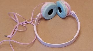 Auriculares SONY MDRZX110P