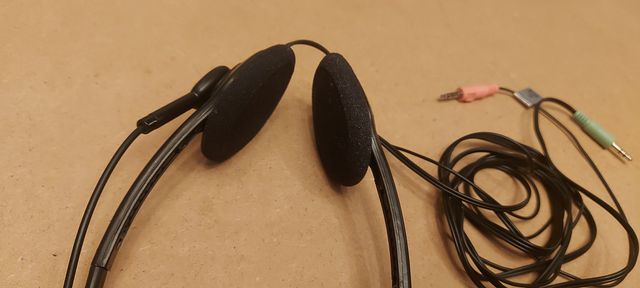 Auriculares SONY MDRZX110P