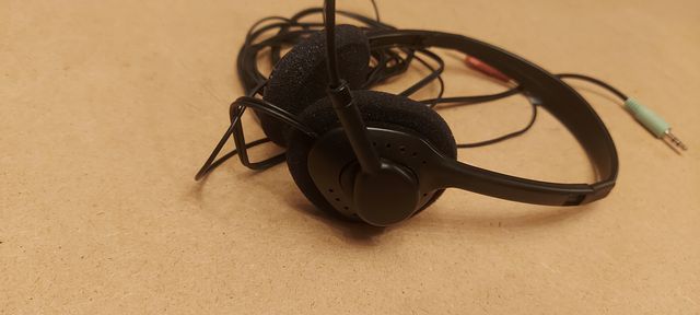 Auriculares SONY MDRZX110P