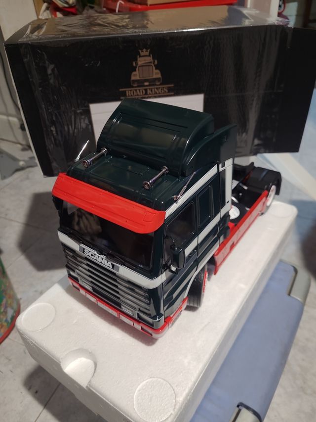 1/18 Maqueta camión Scania