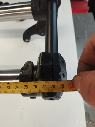 Suspensión invertida Fast Ace (+2 tijas)