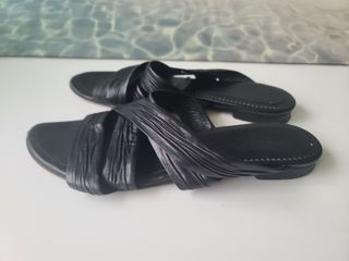 Mules Yves Saint Laurent