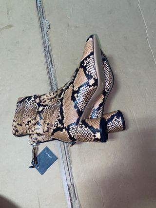 botin zara de piel