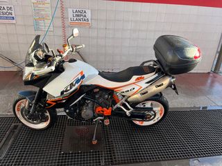 ktm smt 990. Se acepta prueba taller.