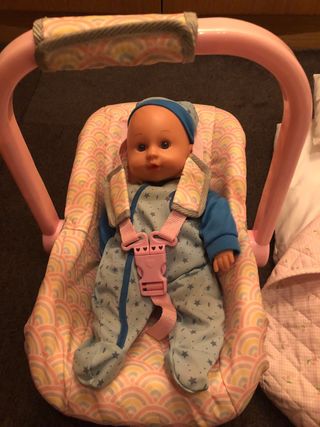 BEBE con Capazo y maxicosi