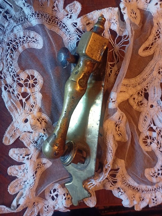 Llamador aldaba de puerta bronce macizo