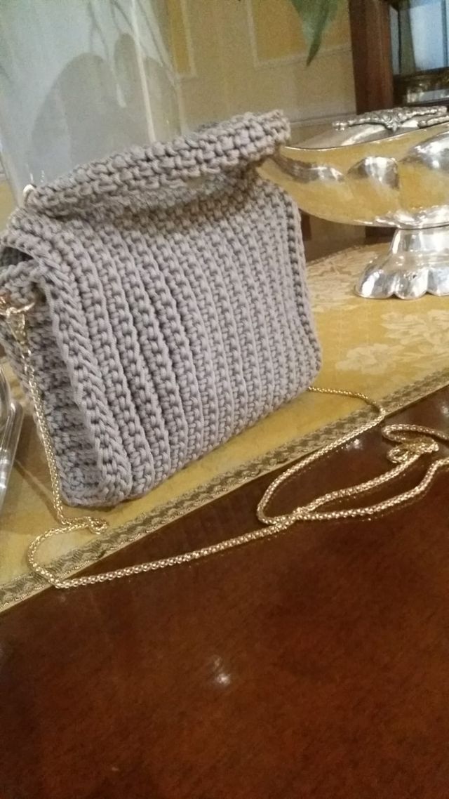 Borsa pochette fatta a mano