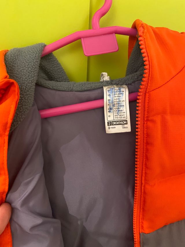 ANORAK QUECHUA T.5-6 años