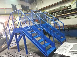 Escaleras en hierro