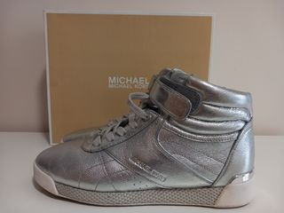 MICHAEL KORS. Zapatillas.