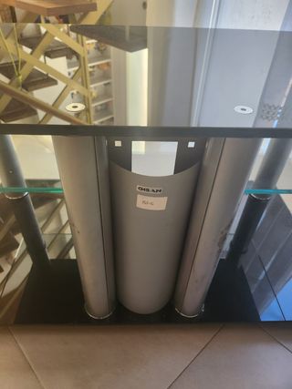 Vendo mesa para TV marca GISAN