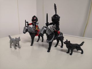 Pack de 2 caballeros con perros y caba