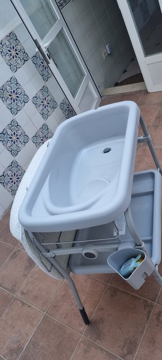 Bañera bebé cambiador en perfecto estado