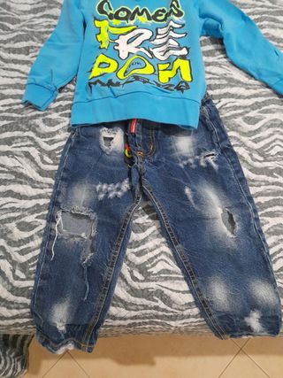 Felpa e jeans bimbo 3 anni