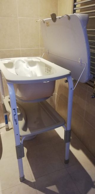 Bañera bebé marca Jane con cambiador