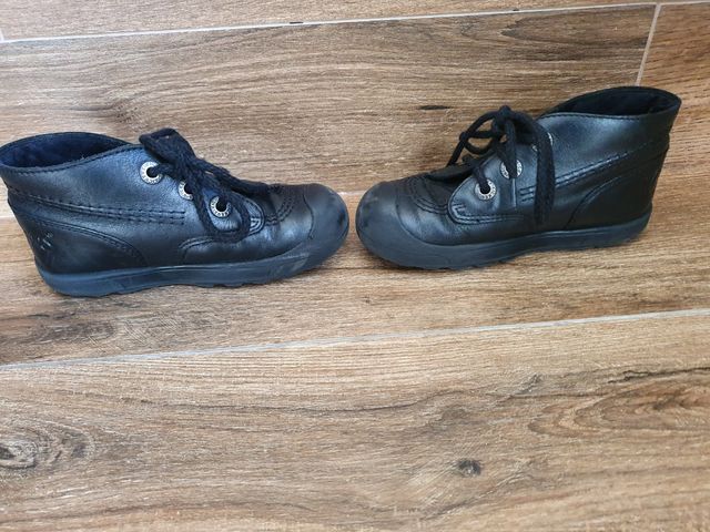 Kikers del 27 niña o niño