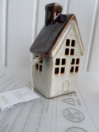 ZaraHome TRES ADORNOS PORCELANA CASAS c/LUZ NUEVOS