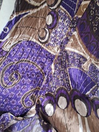 Camisa Vintage morada, motivos geométricos