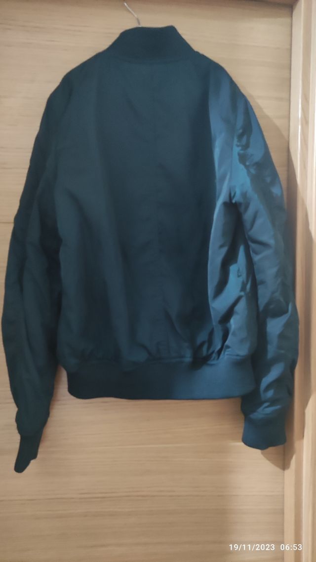 Chaqueta bomber.