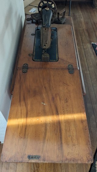 Máquina de coser SINGER
