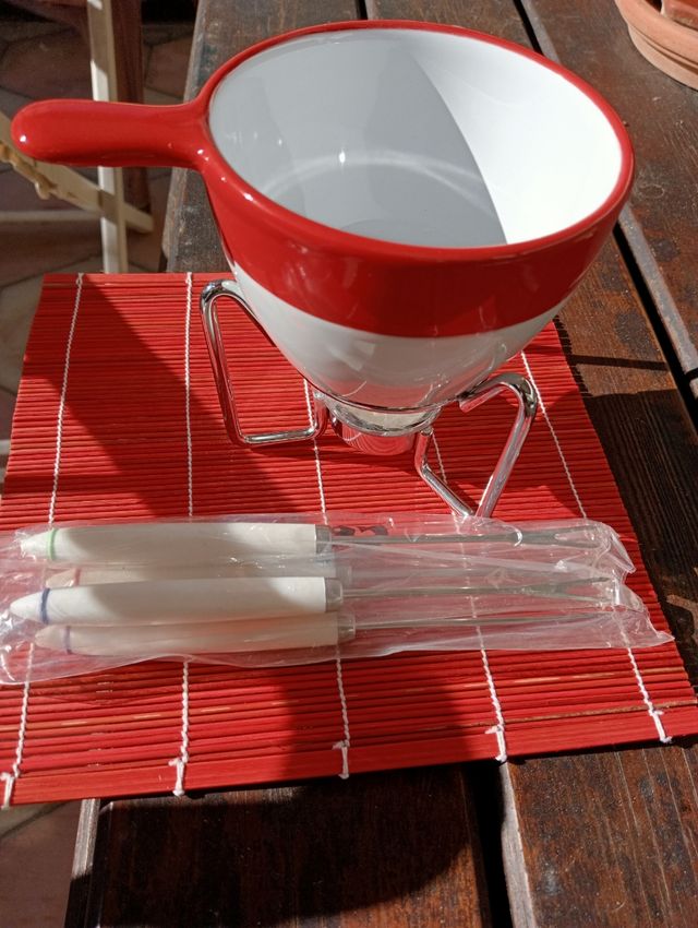 Set fonduta mai usato