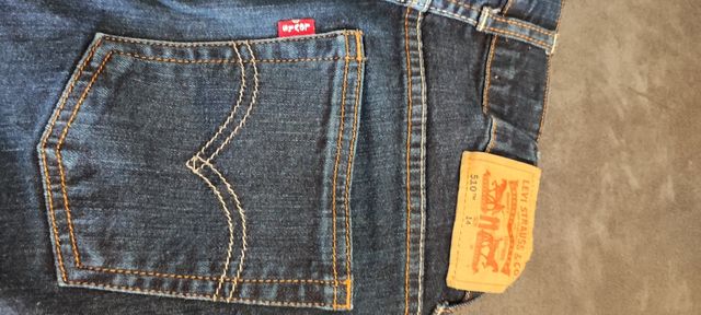 Vaqueros Levis 510 chico