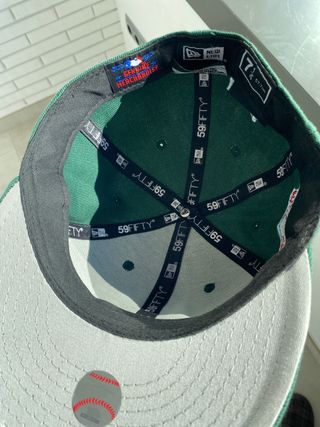 Gorra NewEra verde